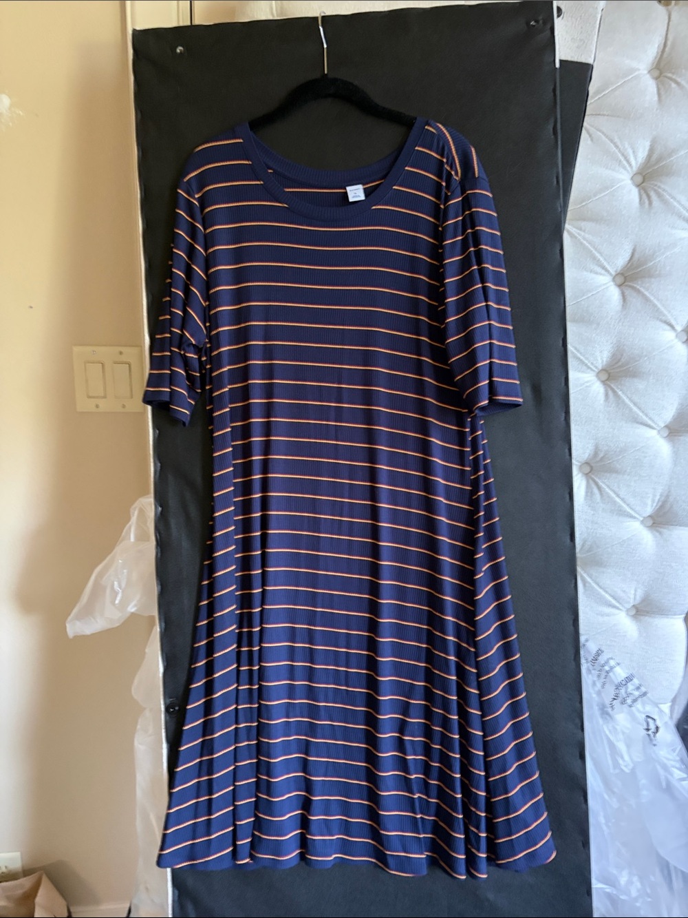 Old Navy Navy Ribbed Crewneck Tee with Red and Yellow Stripes